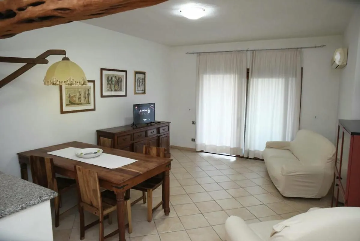 וילסימיוס Casa Mistral By La Via Del Mare Viaggi E Vacanze דירה